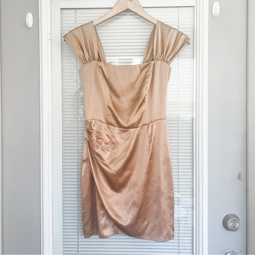 Reformation Mini Dress - Size 0 - Gold - 100% Silk - Reformation Maroun Dress